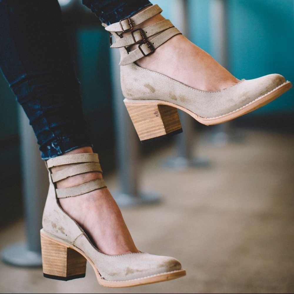 Freebird by Steven Randi Sandal 🌻